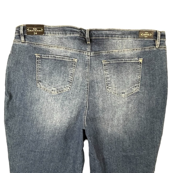 Nanette Lepore Belle High Rise Slim Straight Jeans Size 24 - Picture 5 of 11